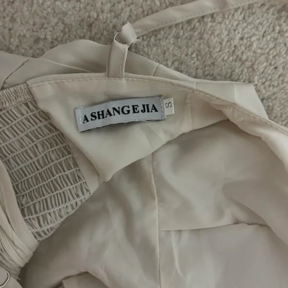 Champagne white prom/formal dress - Picture 7 of 8